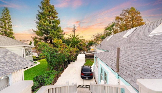 Walk To Beach! Clean & Super Comfy, Great Location
