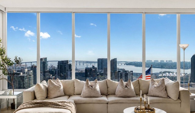 Water View 2BR Penthouse Walk to Everything Downtown