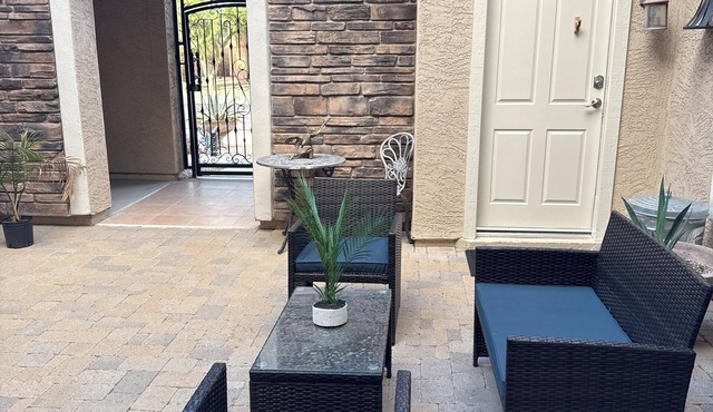 Welcoming studio with AC in charming Goodyear