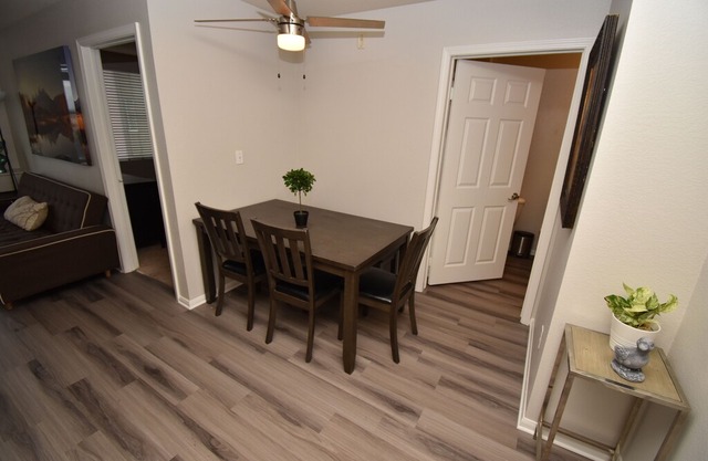 Beautiful Condo, Stunning View, Little Italy