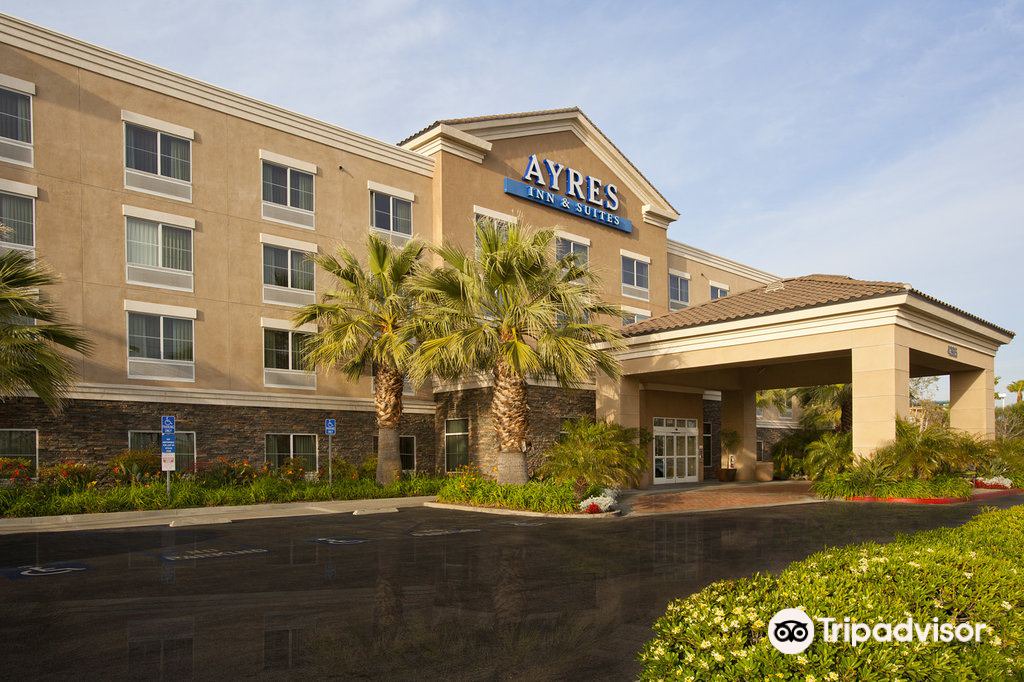 Ontario Hotel | Ayres Hotel Ontario at The Mills Mall