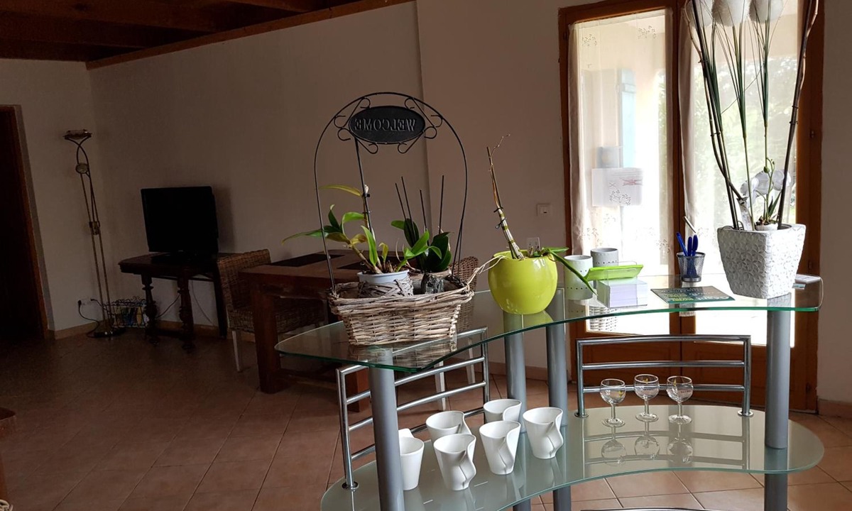 Pietra Long Salvini House | B&B Arghjola