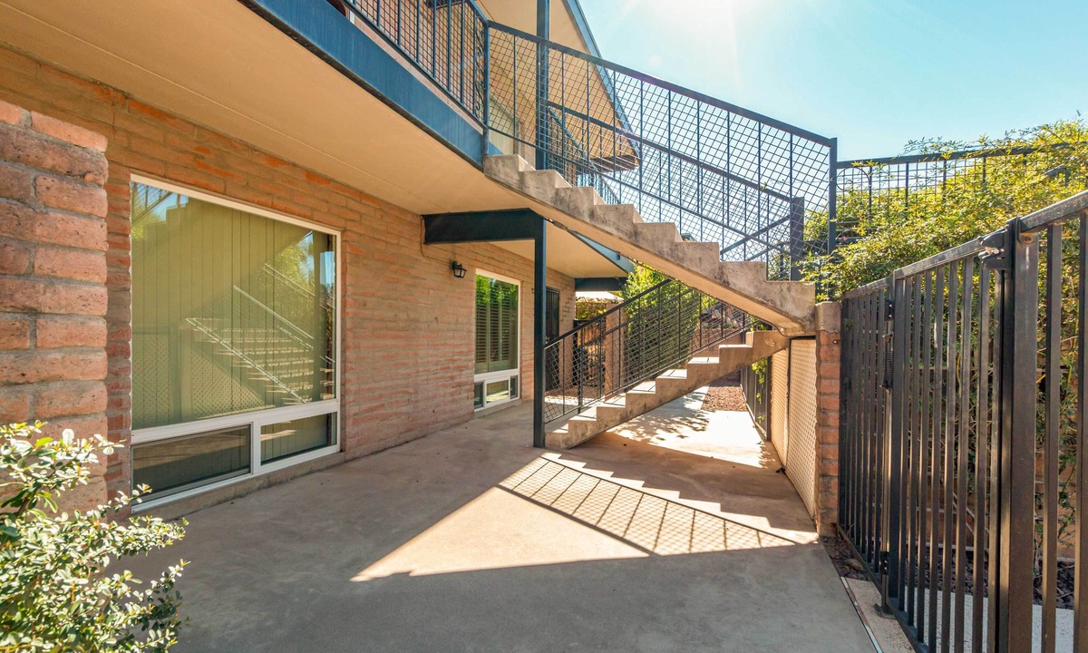 South Scottsdale Condo | Furnished Patio! 'Casa Feliz' Old Town Condo