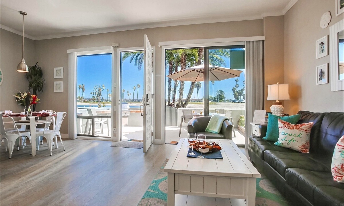 Mission Beach Condo | Paradise Retreat | 2BR Bayfront w/Spacious Patio