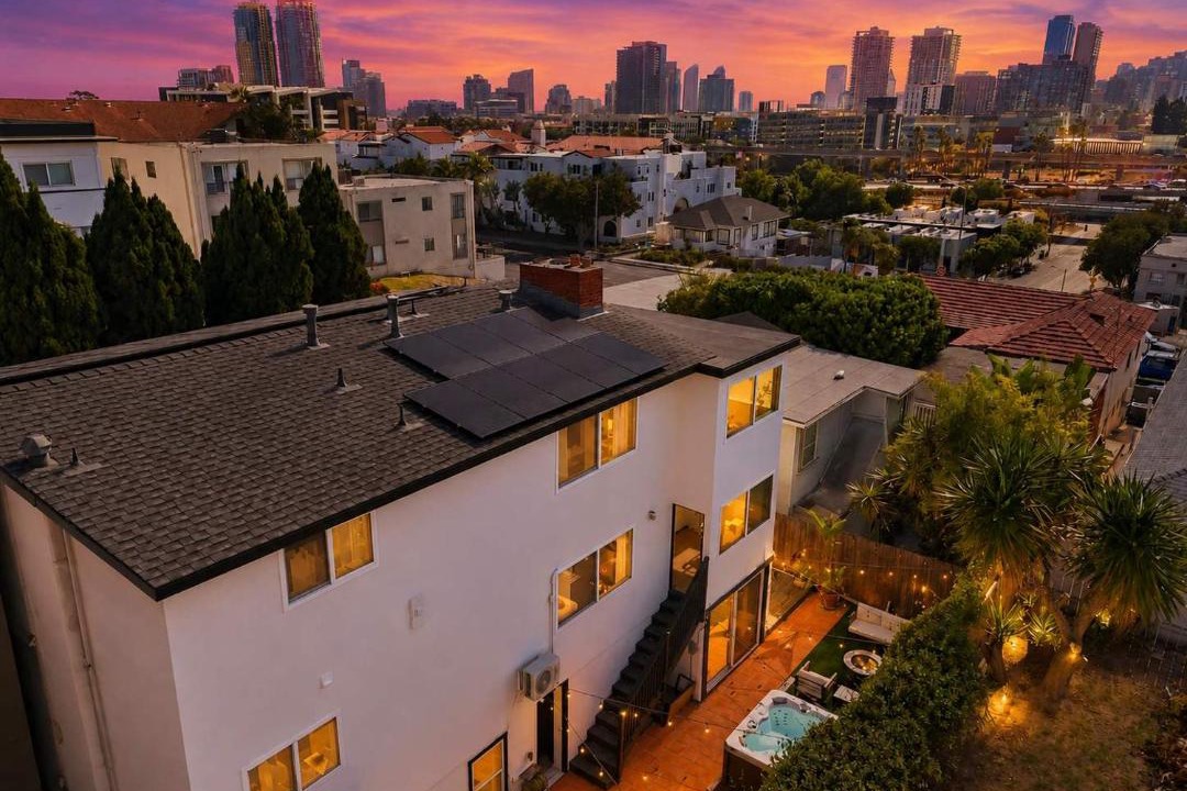 Golden Hill House | Downtown San Diego Stay with Hot Tub & BBQ