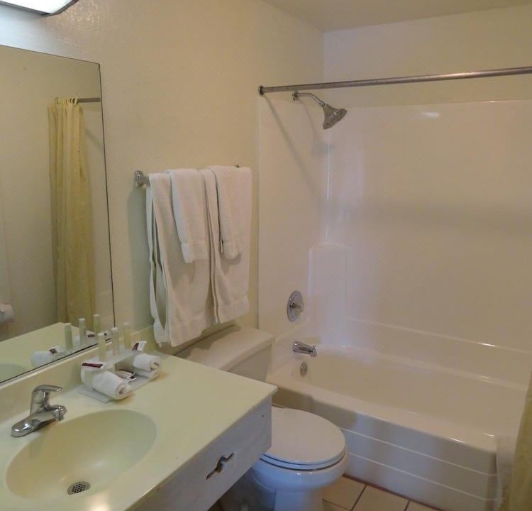 Photo of Bathroom in Blythe