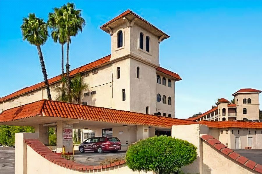 Photo of Buildings in Burbank