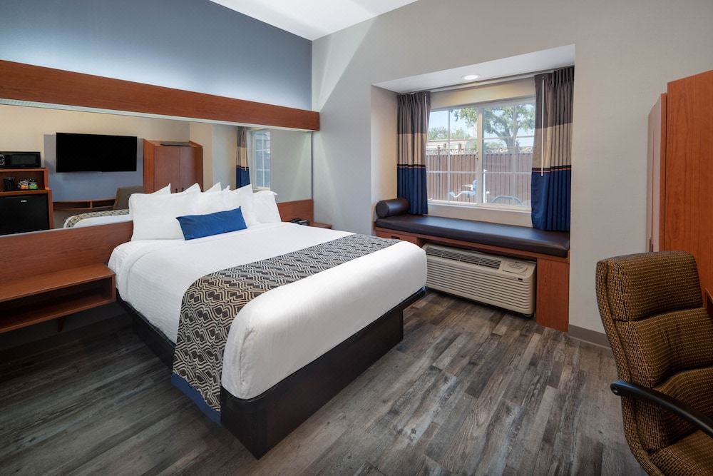 Photo of Bedroom in Tracy