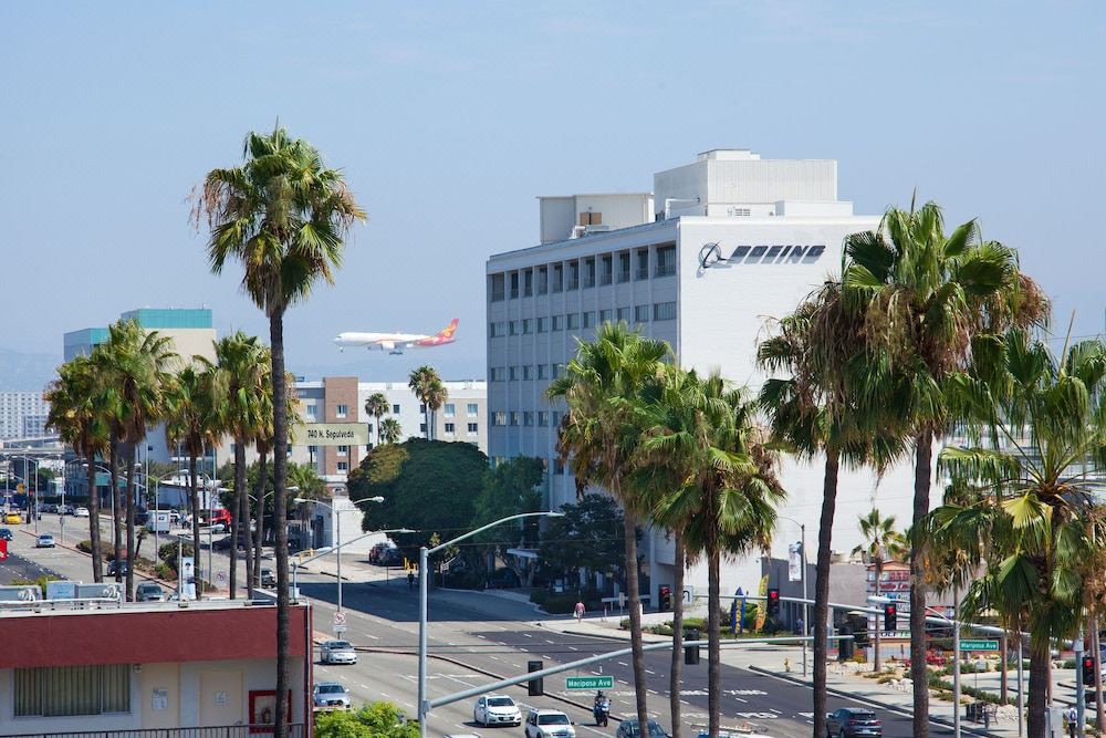 Photo of Others in El Segundo