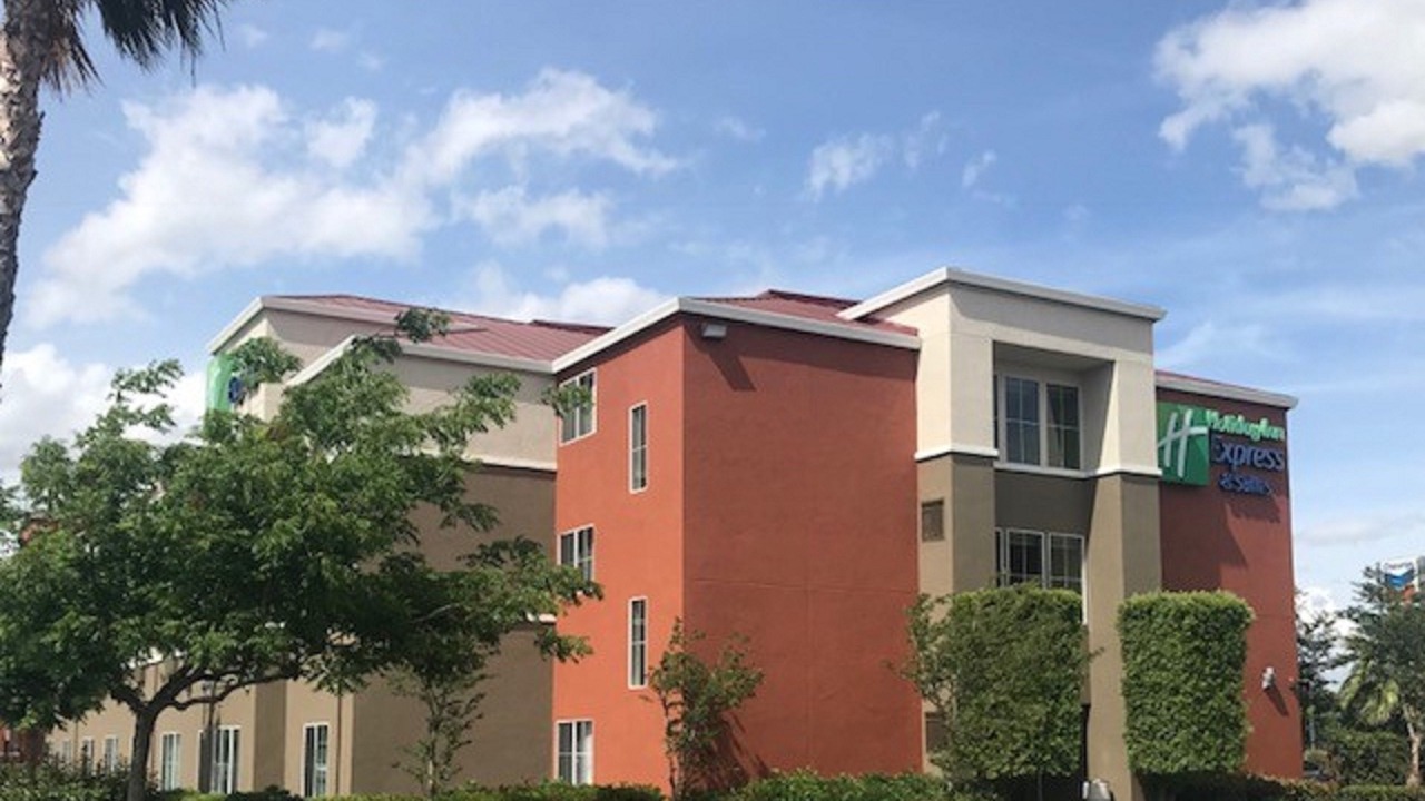 Photo of Buildings in Tracy