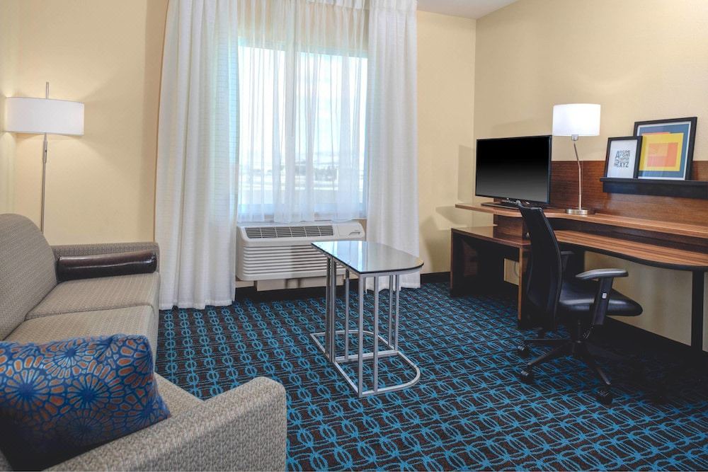Photo of Livingroom in Hollister