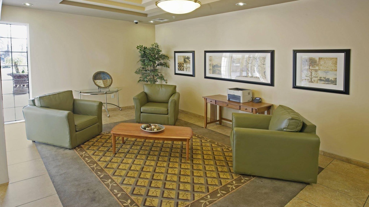 Photo of Livingroom in West Park Community