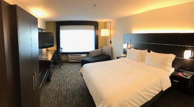 Photo of Bedroom in Tracy