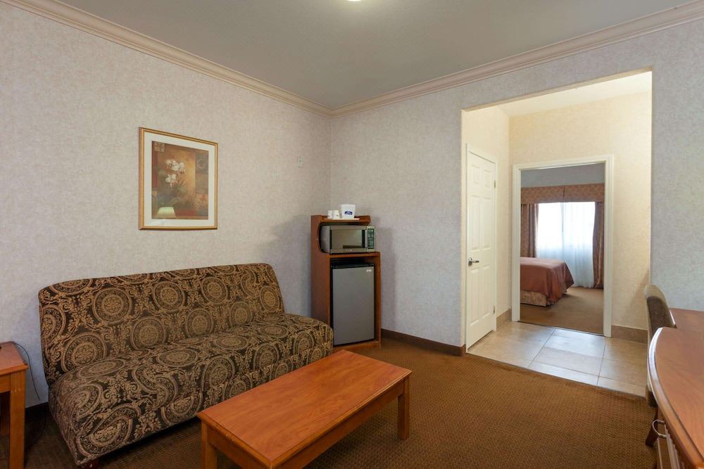 Photo of Livingroom in El Rancho