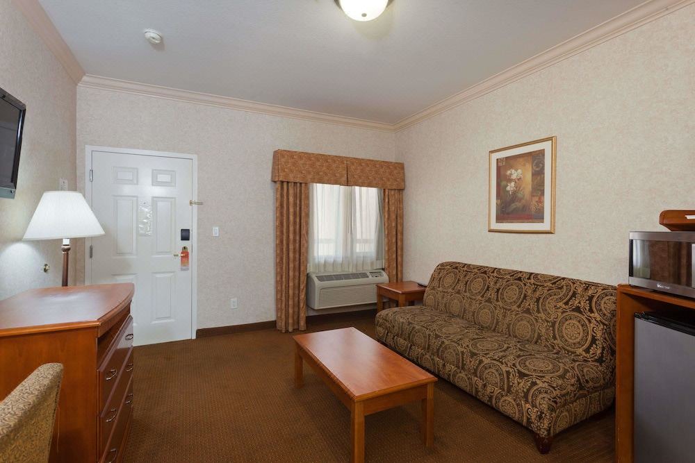 Photo of Livingroom in El Rancho