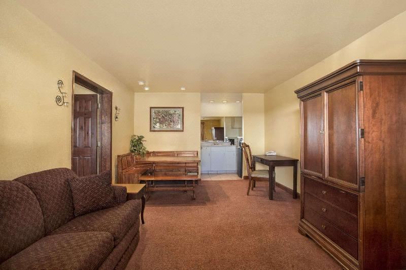Photo of Livingroom in Lemoore