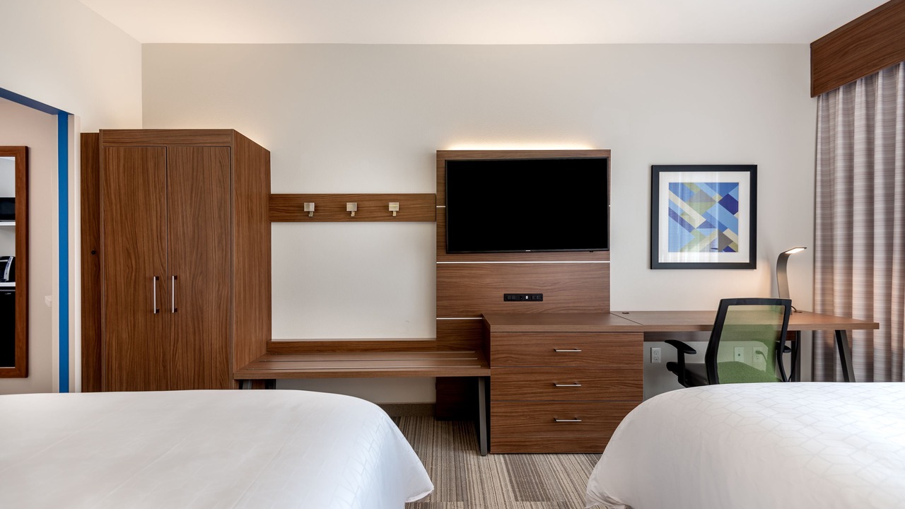 Photo of Bedroom in Lyon Street