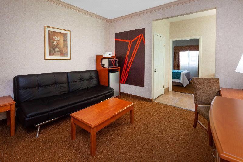 Photo of Livingroom in El Rancho