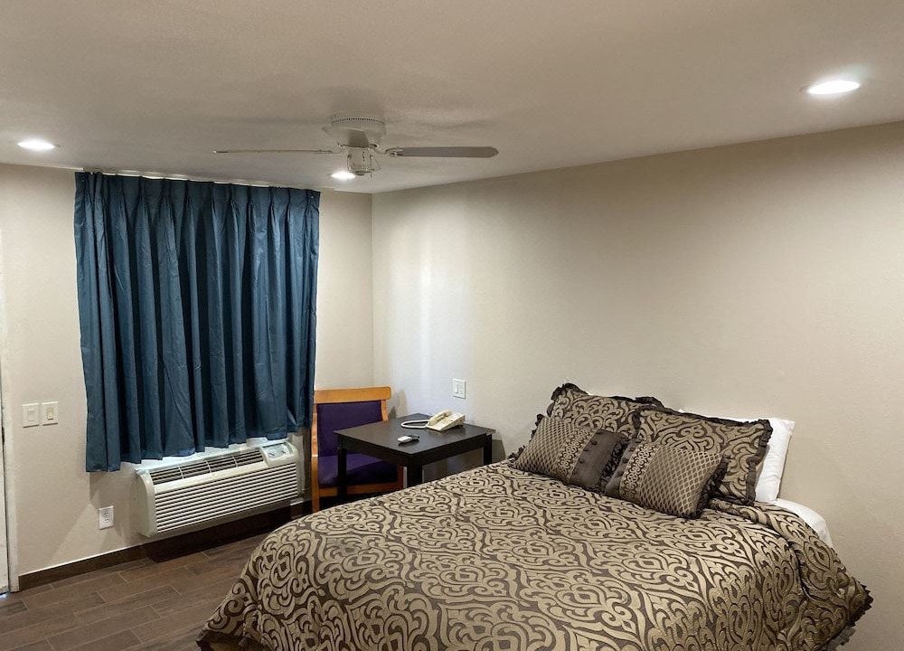 Photo of Bedroom in Hemet