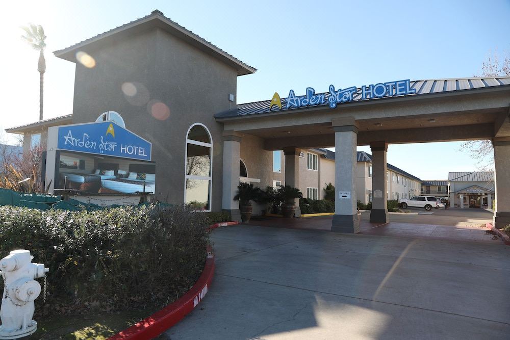 Photo of Buildings in Arden-Arcade