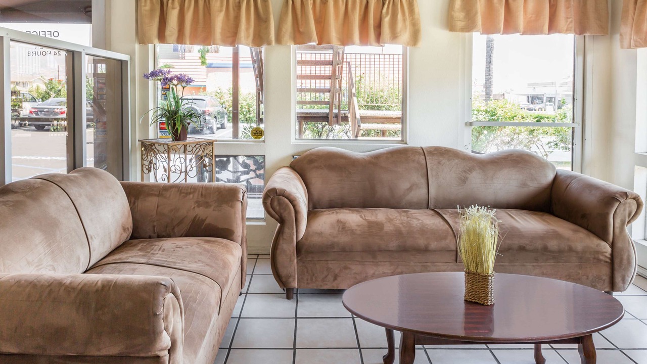 Photo of Livingroom in Patton