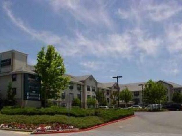 Photo of Buildings in Folsom Road