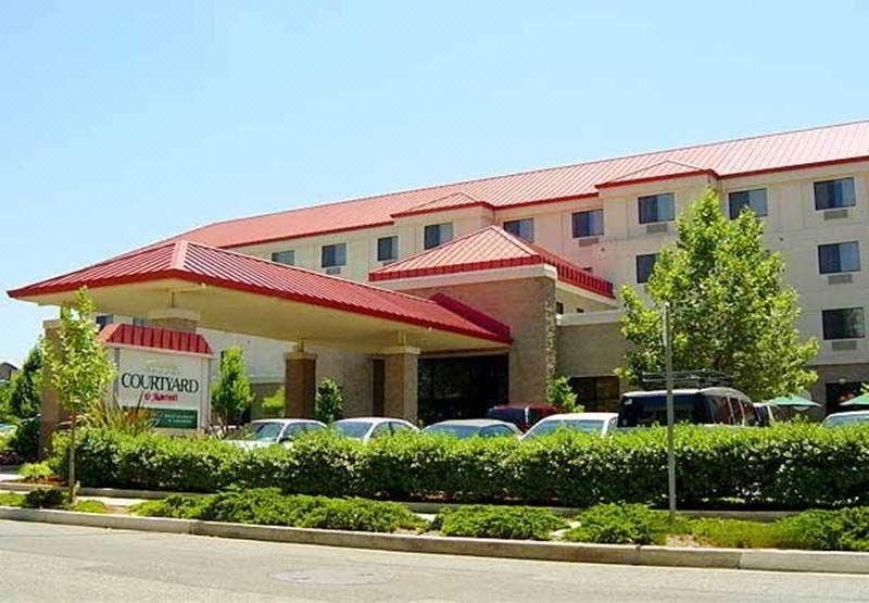 Photo of Buildings in Southeastern Sacramento