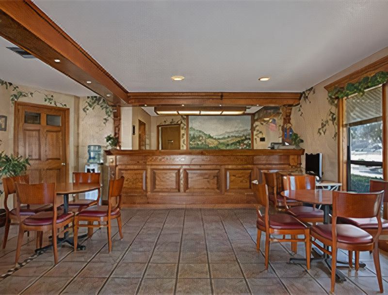 Photo of Livingroom in Lemoore