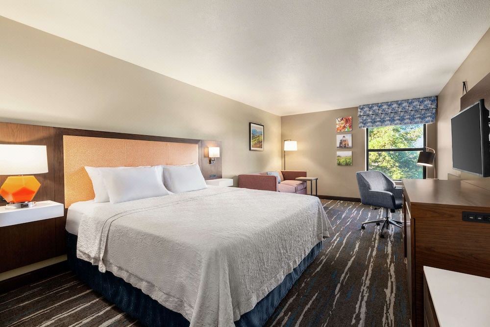 Photo of Bedroom in Tracy