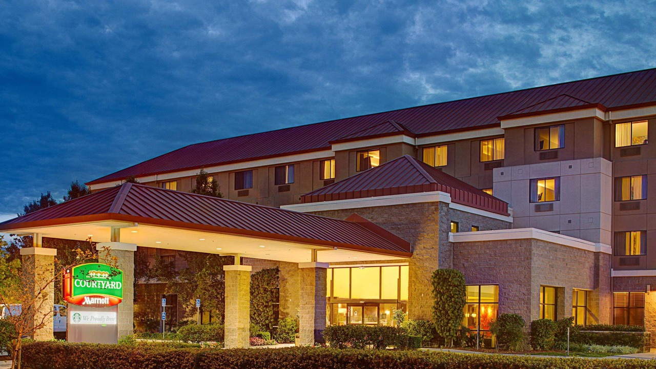 Photo of Buildings in Southeastern Sacramento