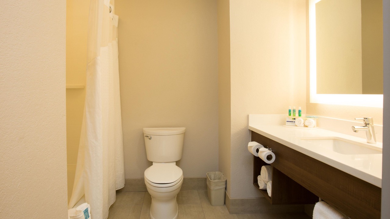 Photo of Bathroom in Hesperia