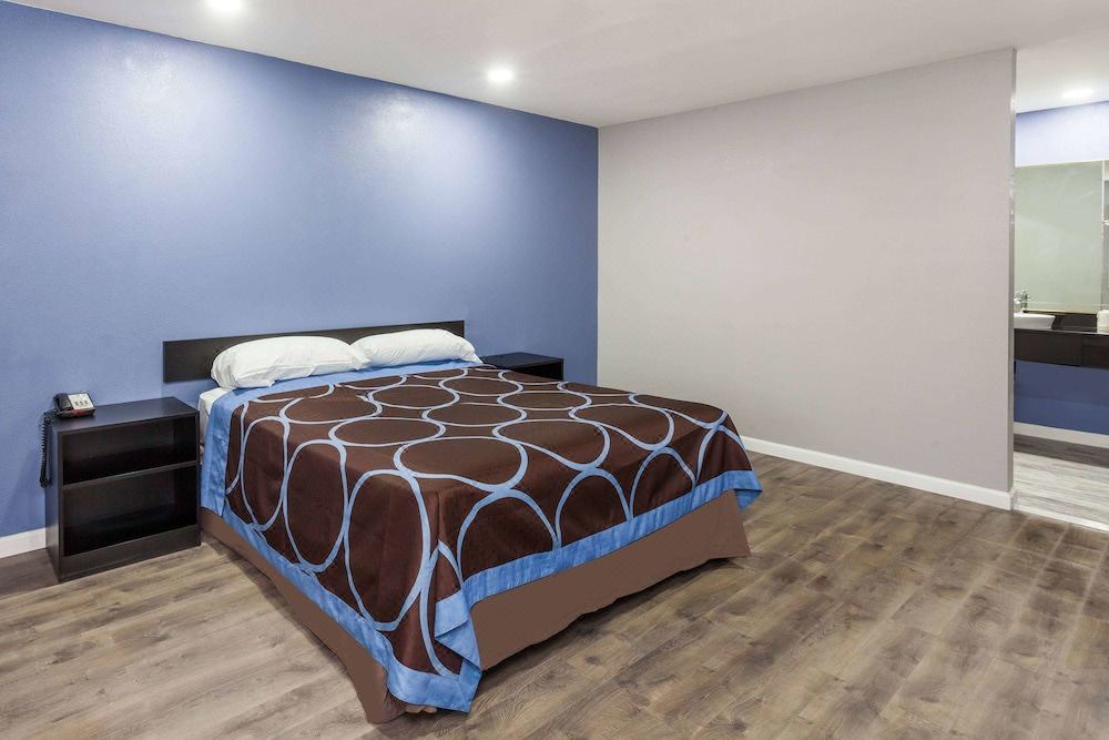 Photo of Bedroom in Visalia