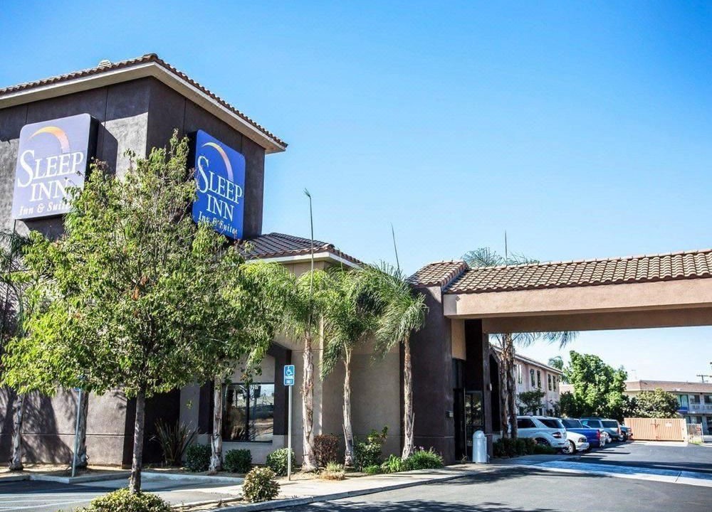 Photo of Buildings in Oildale