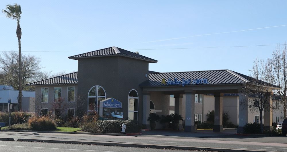 Photo of Buildings in Arden-Arcade