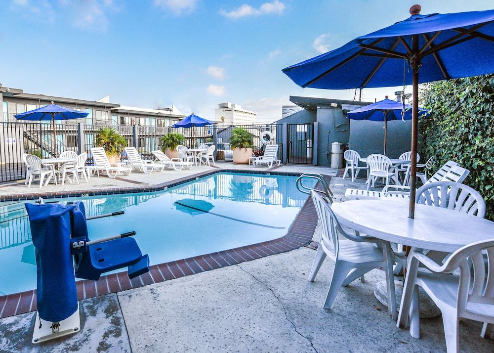 Photo of Outdoor in El Segundo