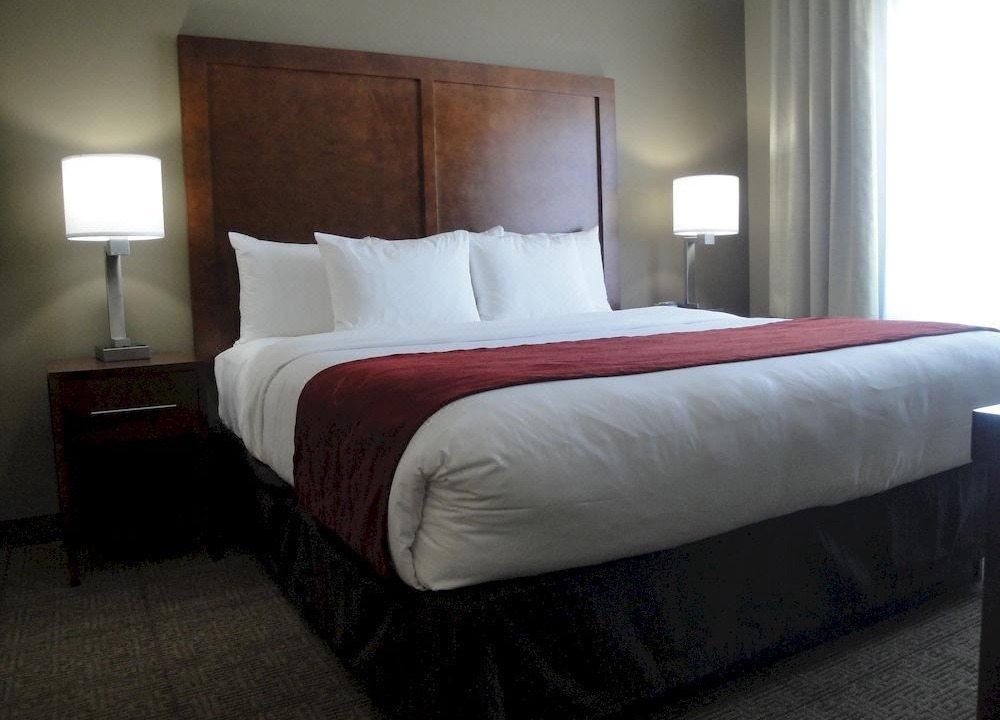 Photo of Bedroom in Victorville
