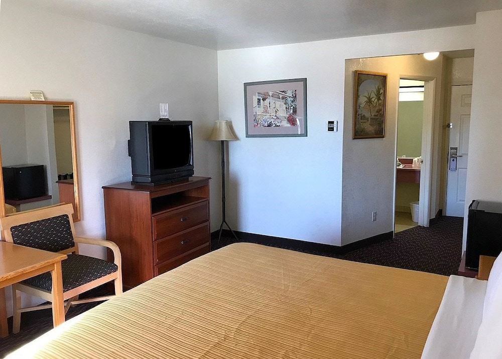 Photo of Livingroom in Dunnigan