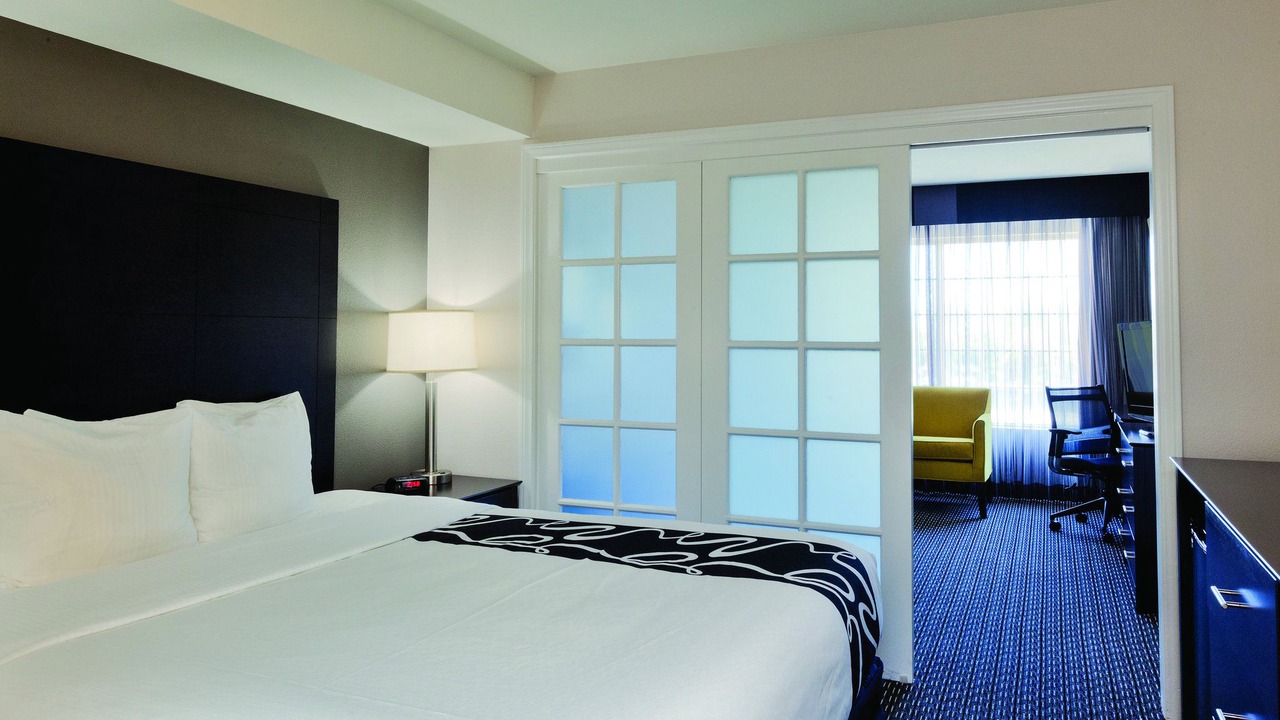 Photo of Bedroom in Anaheim Resort