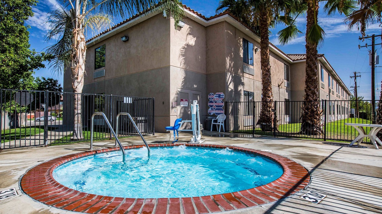 Photo of Outdoor in Oildale