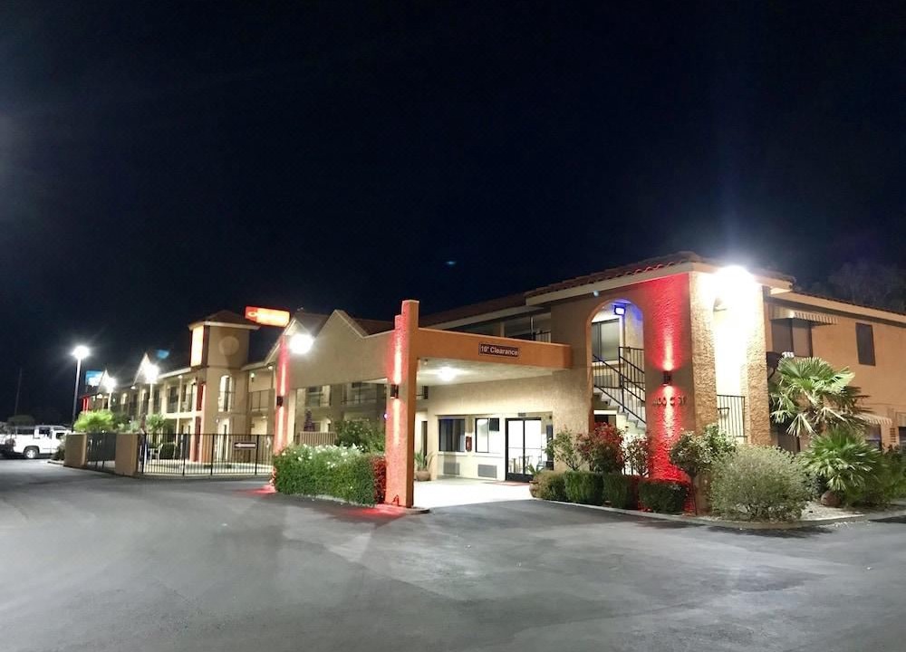 Photo of Buildings in Williams