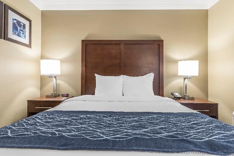 Photo of Bedroom in Morse Park