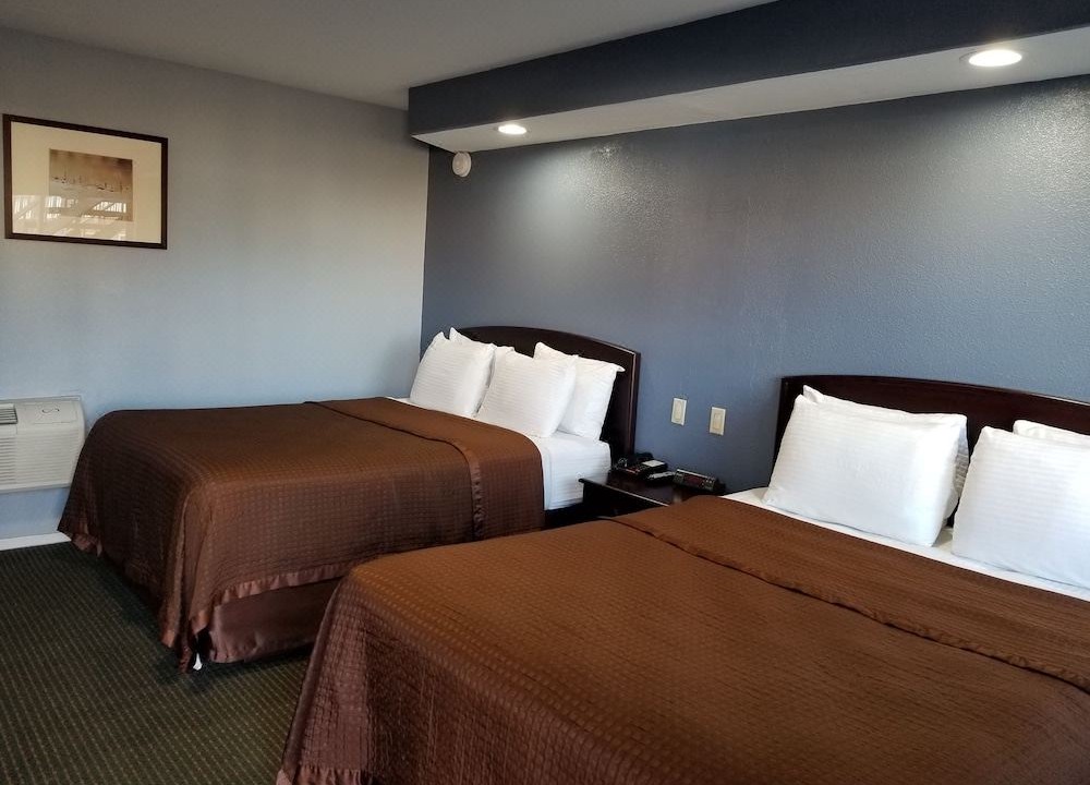 Photo of Bedroom in Barstow