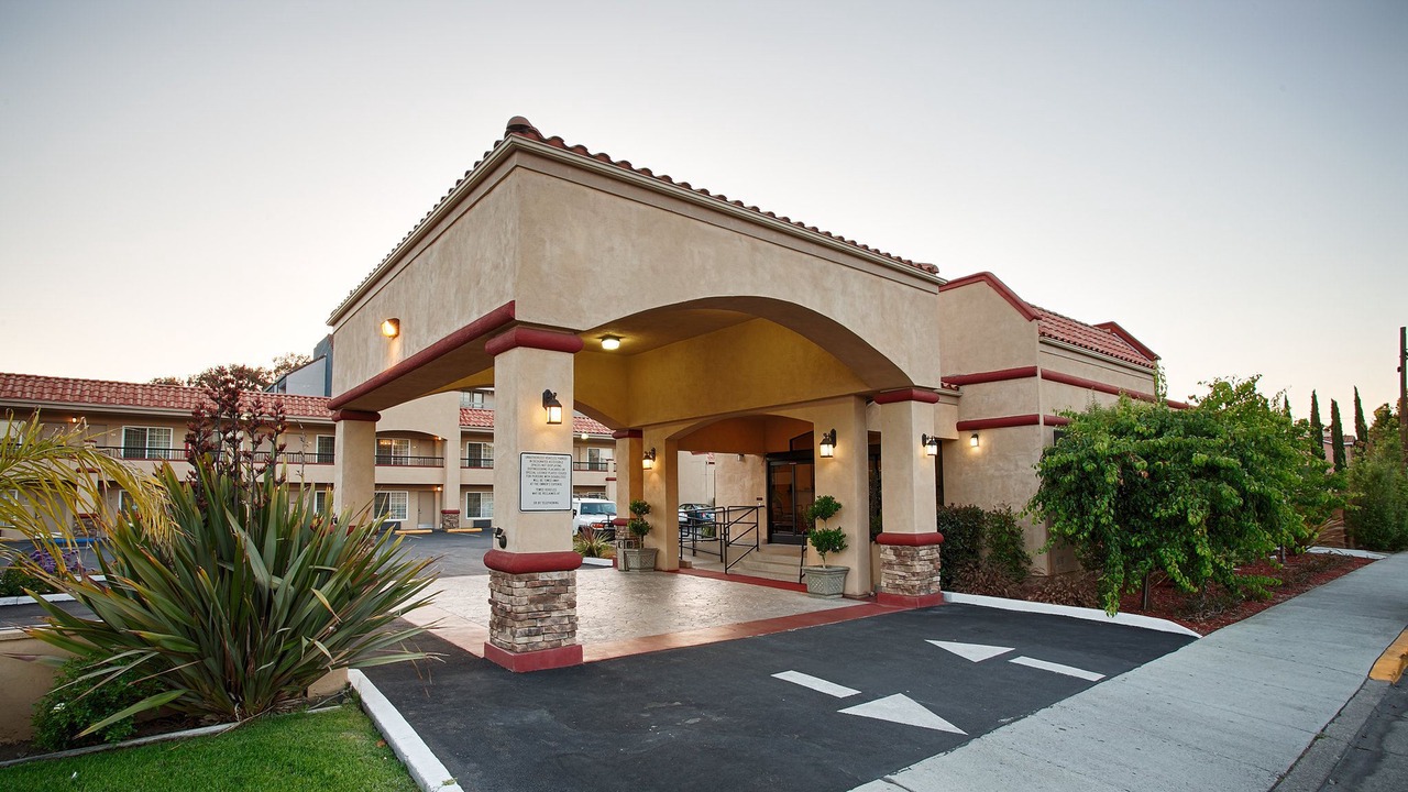 Photo of Buildings in Ponderosa Park