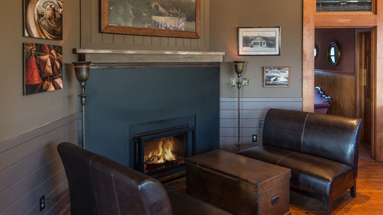 Photo of Livingroom in Jenner