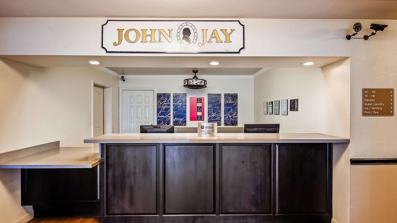 Photo of Kitchen in Southwestern Sacramento