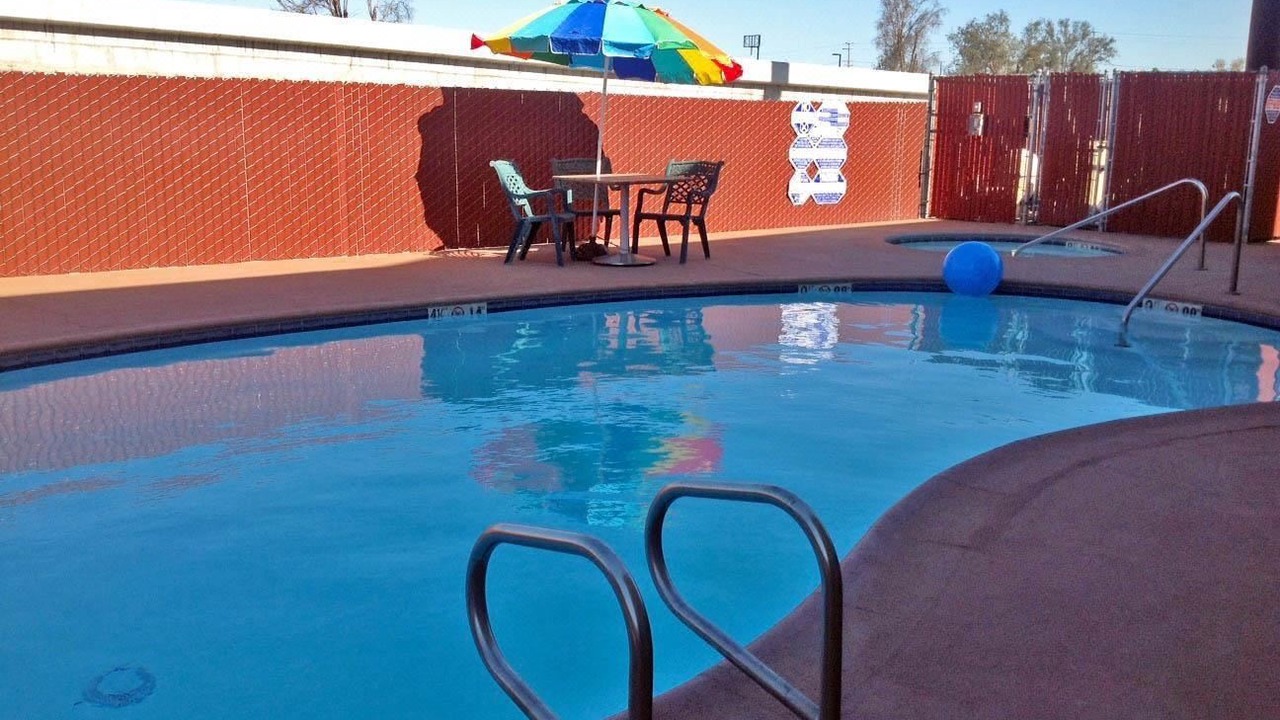 Photo of Outdoor in Delano