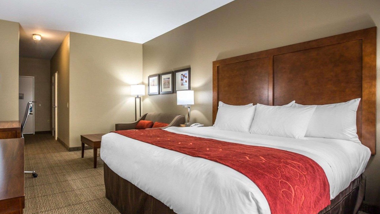 Photo of Bedroom in Victorville