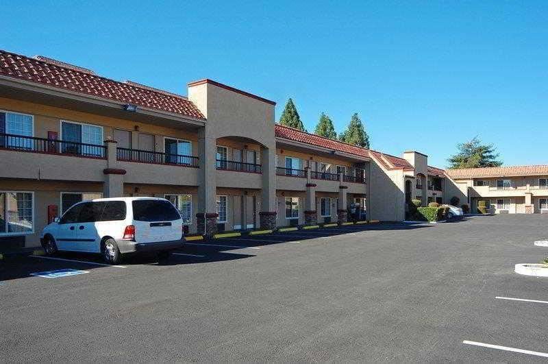 Photo of Buildings in Ponderosa Park
