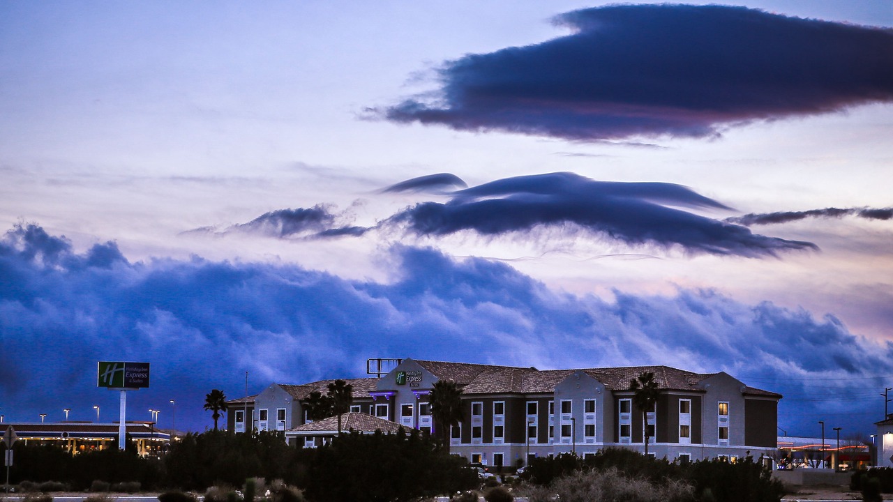 Photo of Buildings in Hesperia