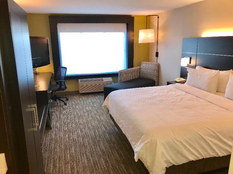 Photo of Bedroom in Tracy